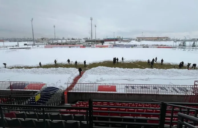 Ertelenen İstiklalspor – 1461 Trabzon maçının tarihi belli oldu