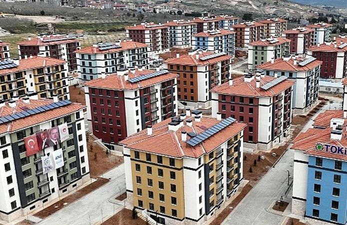 Depremzedelere müjde geldi! Konutlar faizsiz ödenecek