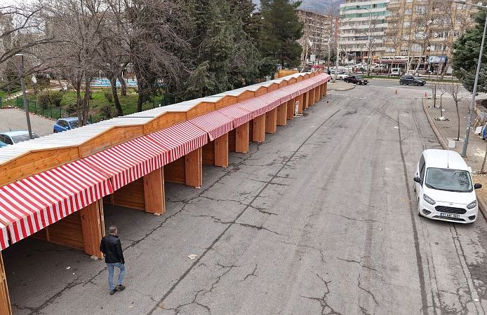 Necip Fazıl Kültür Merkezi Yanında Ramazan Sokağı Kuruluyor