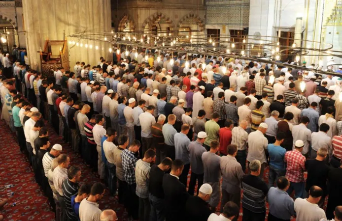 Kahramanmaraş Cuma Namazı Saat Kaçta?