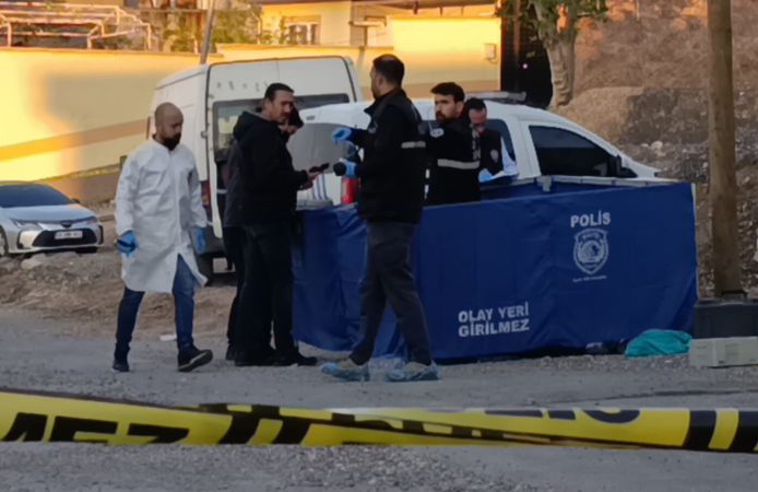 Kahramanmaraş'ta arkadaşını pompalı tüfekle vurarak öldürdü