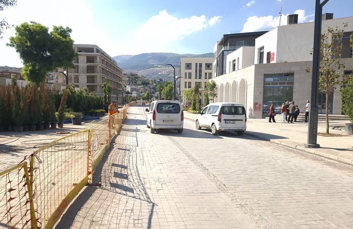 Trabzon Bulvarı Yeniden Trafiğe Açıldı