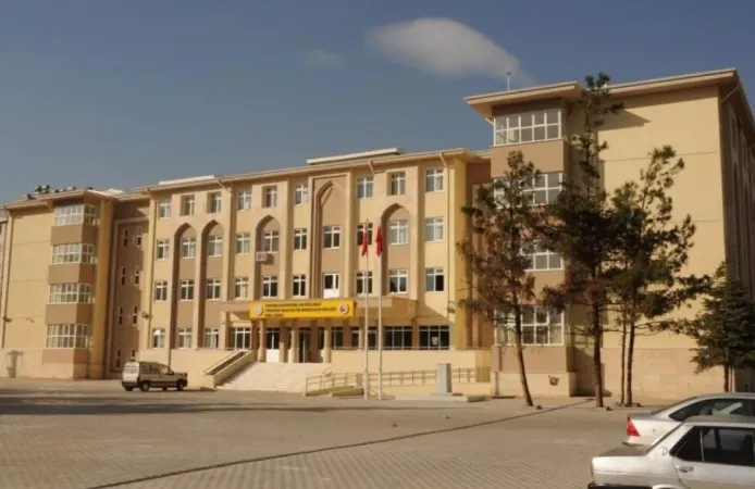 Kahramanmaraş’ın en gözde lisesine yoğun ilgi gösteriliyor