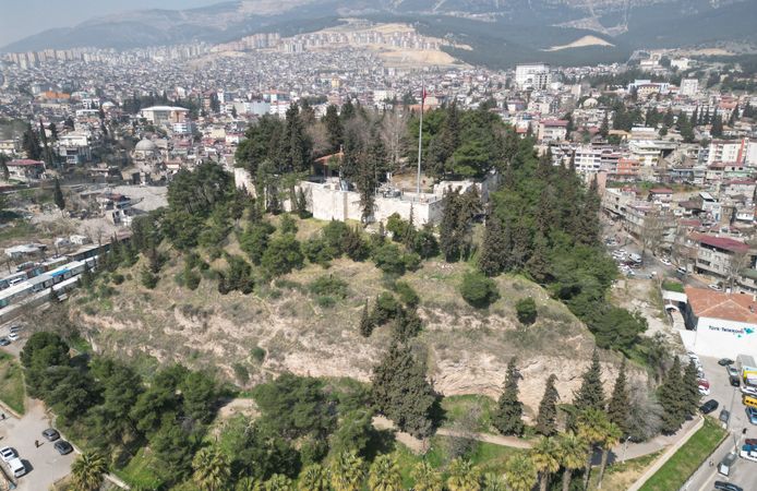 Maraş Kalesi 3 Yıl Sonra Yeniden Şehrin Zirvesinde