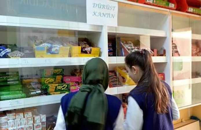 Kahramanmaraş’ta okul kantinlerinde yeni dönem! Bu ürünler artık satılamayacak