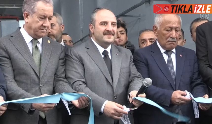 Bakan Varank, Kahramanmaraş'ta ceviz işleme ve paketleme tesisi açılışına katıldı