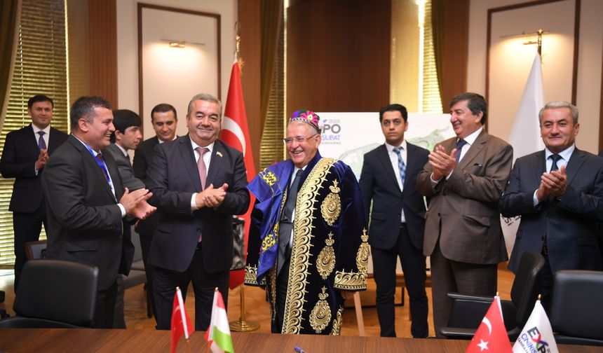 Tacikistan Cumhuriyeti ile EXPO 2023 ve ekonomik iş birliği protokolü imzalandı