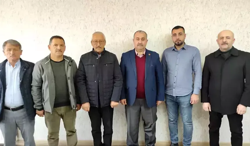 İYİ Partili 6 belediye meclis üyesi, partilerinden istifa etti