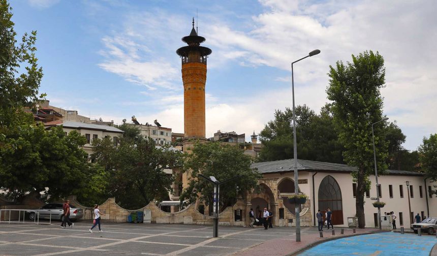 Kahramanmaraş'ın Tarihine Işık Tutan Ulu Cami