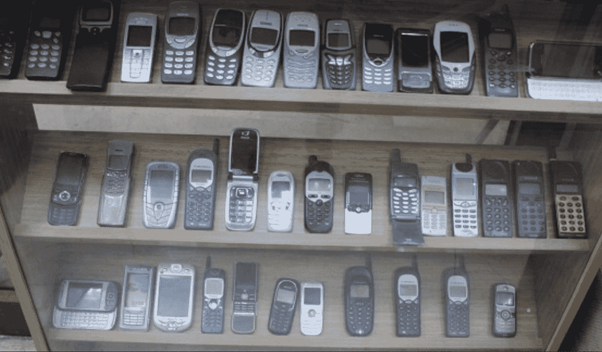 Kahramanmaraş'taki nostalji telefonlar sizi gençliğinize götürüyor