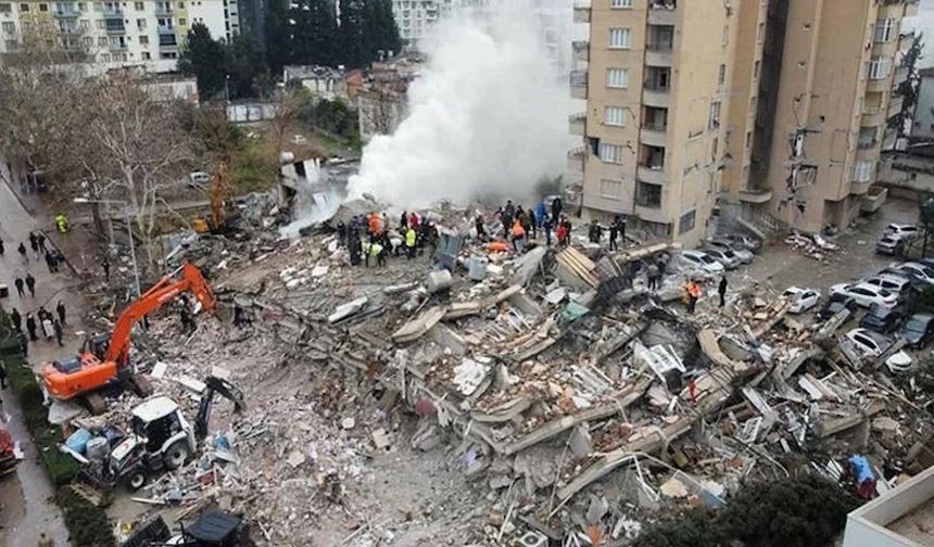Bad-ı Saba Konutları A Blok'a ilişkin yargılama sürdü