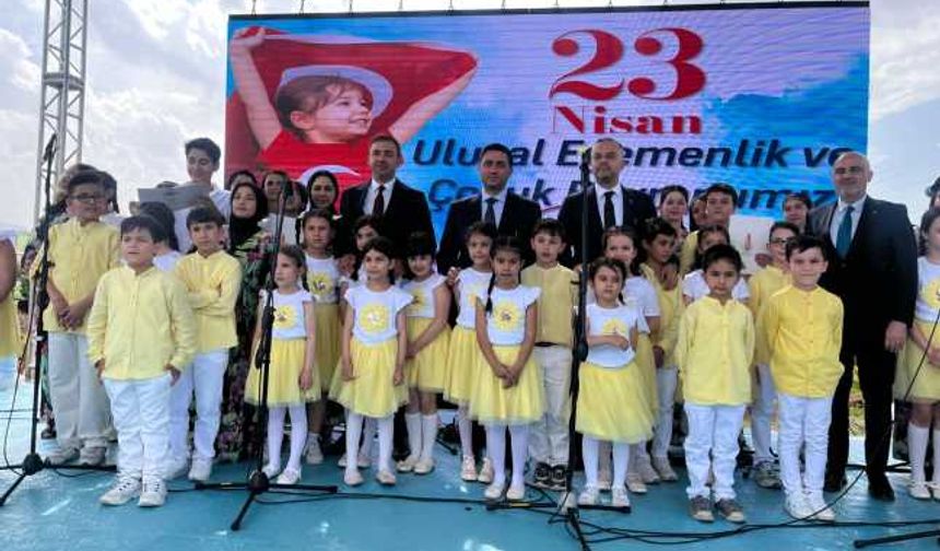 Kahramanmaraşlılar EXPO'daki 23 Nisan kutlamalarına akın etti