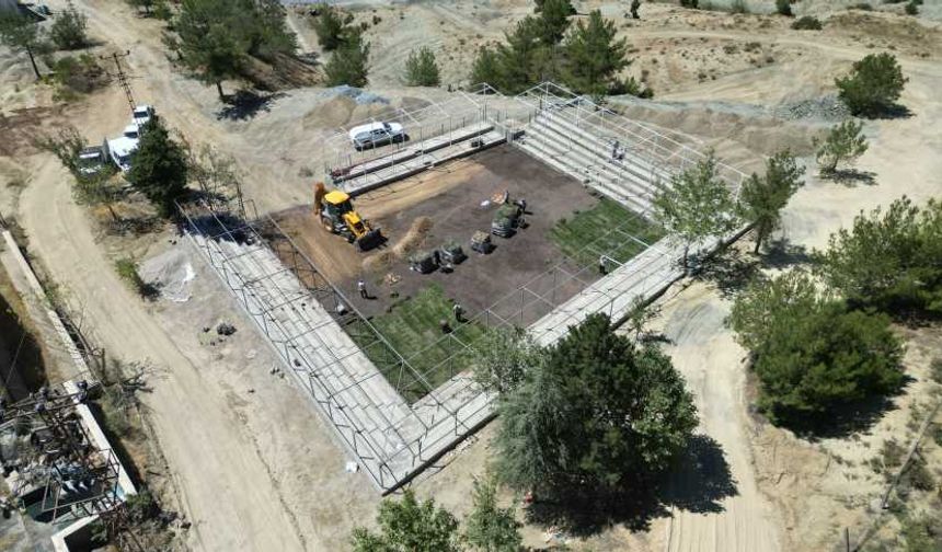 Baydemirli Güreş Sahası Çalışmaları Tüm Hızıyla Devam Ediyor