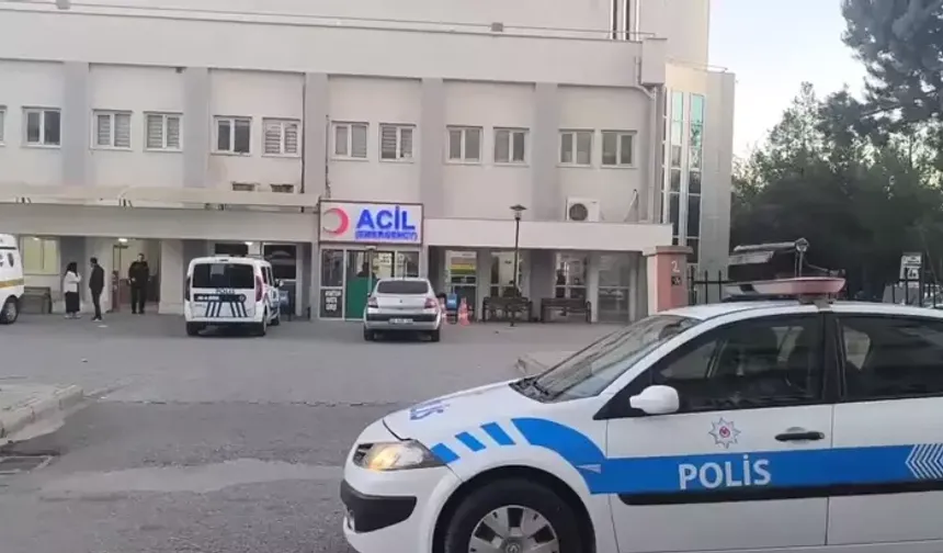 Eşi ile amcasını öldürüp, 3 akrabasını yaraladı