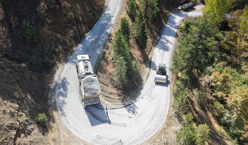 Büyükşehir’den Ekinözü’ne 50 Milyon TL’lik Yol Yatırımı