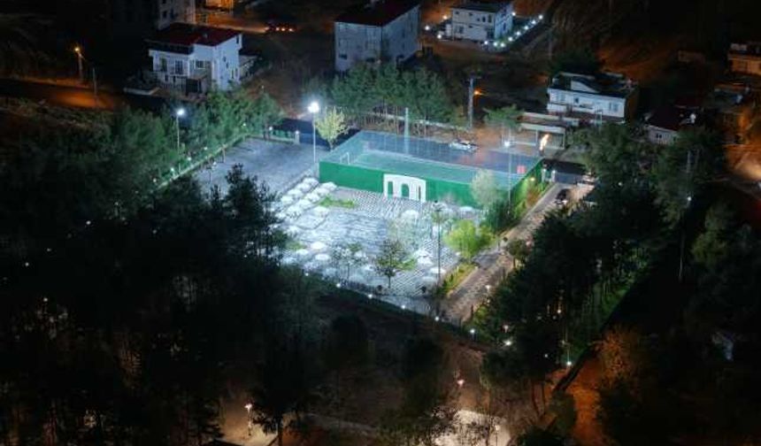 Başkan Toptaş, 1000 kişilik Kavlaklı Kır Düğün Salonu’nda incelemelerde bulundu