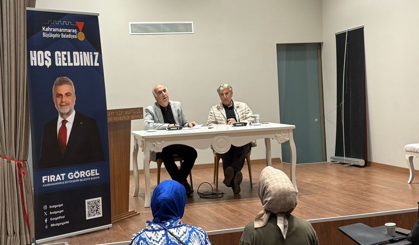 Büyükşehir’in Yazarlık Akademisinde “Eleştirinin Eleştirisi” Konuşuldu