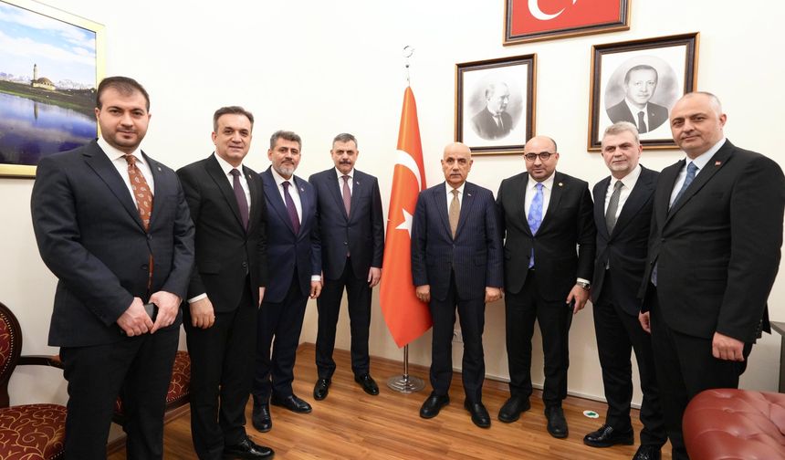 AK Parti Kahramanmaraş Heyeti İçişleri Bakanı Çiftçi ile Bir Araya Geldi