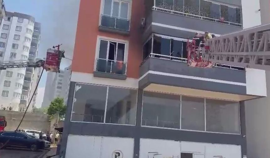 Kahramanmaraş’ta apartman yangınında 3 vatandaş yaşamını yitirdi