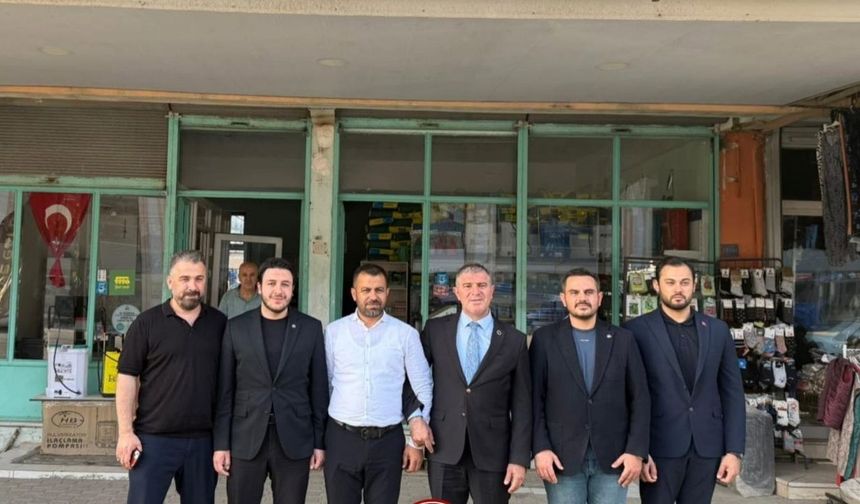 MHP Onikişubat İlçe Başkanı Koray Korkmaz, esnafları dinledi