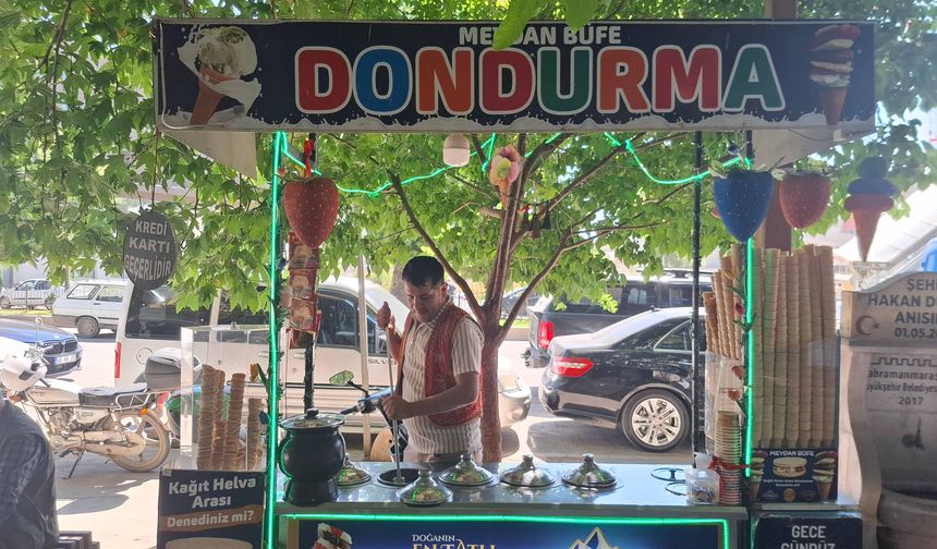 Kahramanmaraş’ta Sıcak Hava Dondurmaya İlgiyi Artırdı