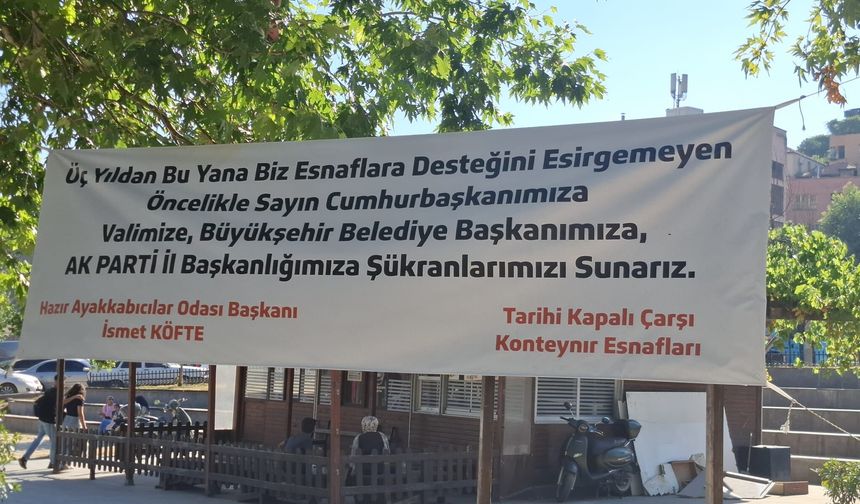 Kahramanmaraş’ta esnaftan teşekkür pankartı