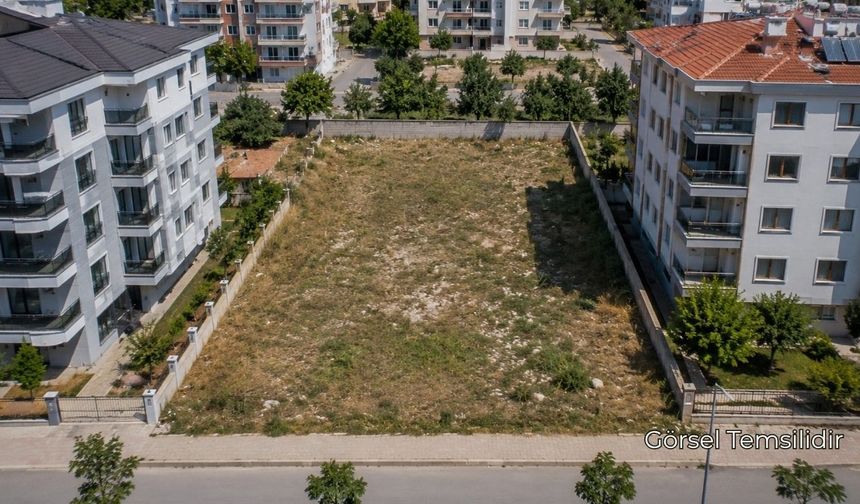 Elbistan’da Hazineye Ait 17 Taşınmaz Satışa Çıkarıldı