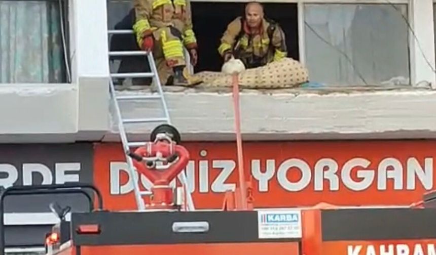 Kahramanmaraş’ta Yorgancı Dükkânında Yangın