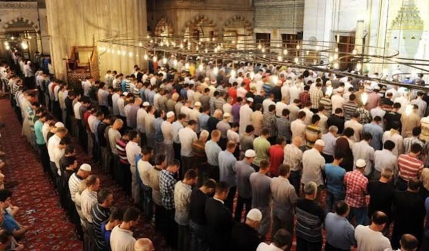 Kahramanmaraş'ta Cuma Namazı Saat Kaçta?
