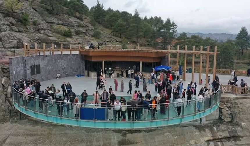 Kahramanmaraş’ta eleştiriliyordu, şimdi ziyaretçi akınına uğruyor