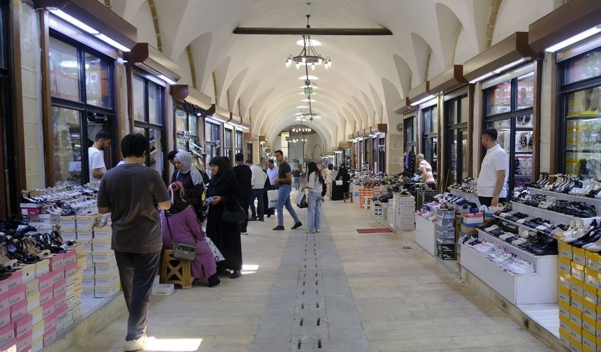 Vatandaşın Gündemi Asgari Ücret: Ara Zam Yok, Geçim Zor