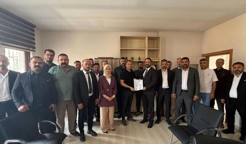 Başkan Ferhuşoğlu mazbatasını aldı