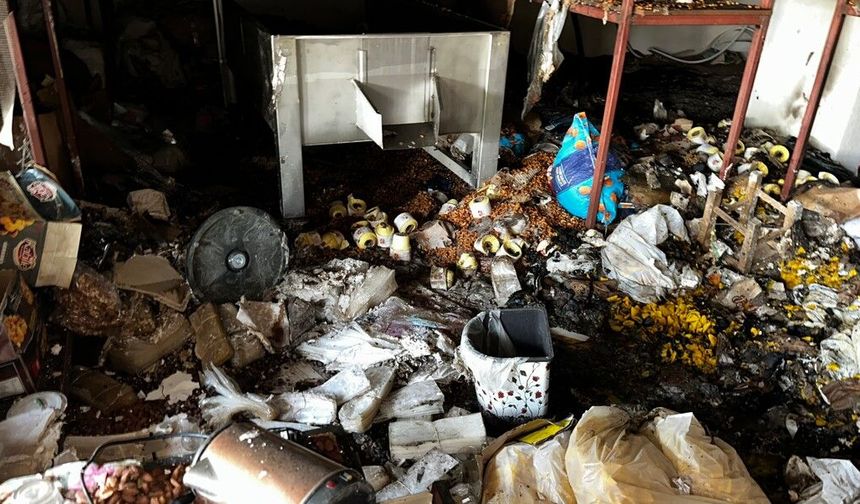 Kahramanmaraş’ta imalathane küle döndü