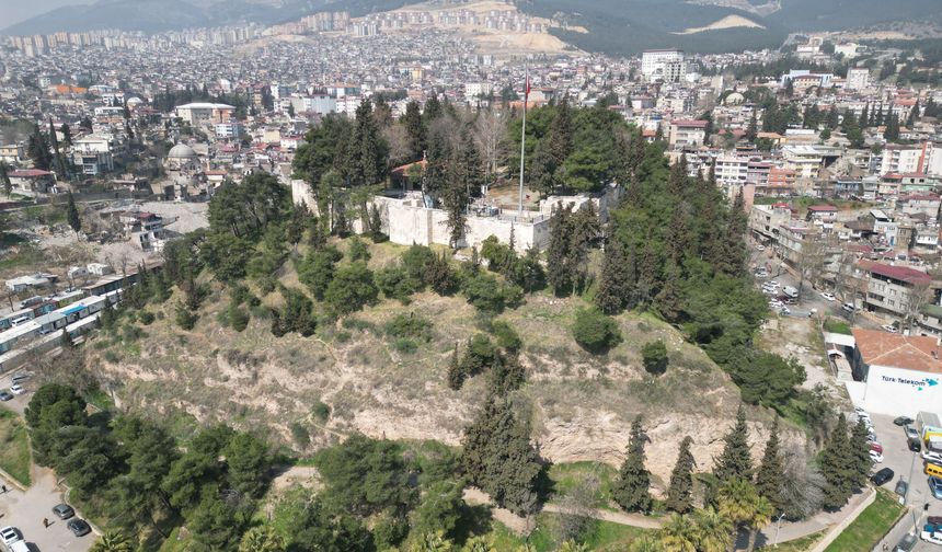 Maraş Kalesi 3 Yıl Sonra Yeniden Şehrin Zirvesinde