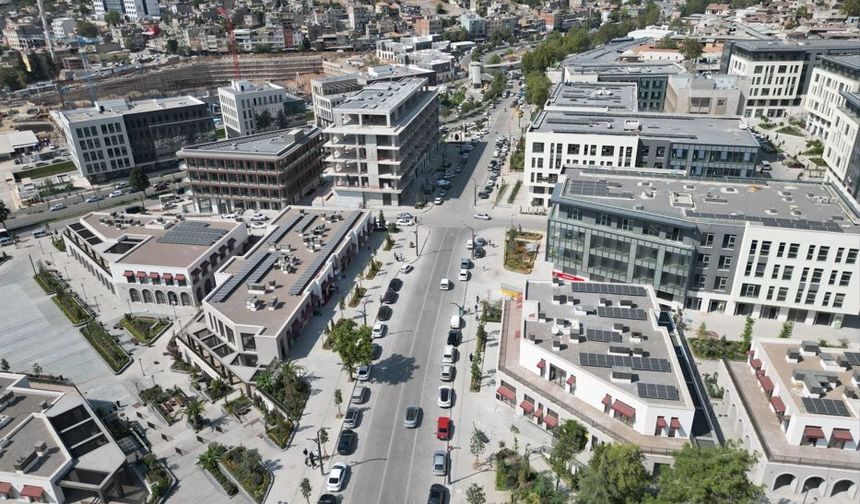 Trabzon Caddesi Ayağa Kalkıyor