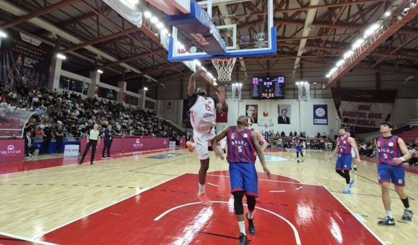 KİPAŞ Basketbol Takımı TED Ankara Kolejlileri 83-72’yle geçti