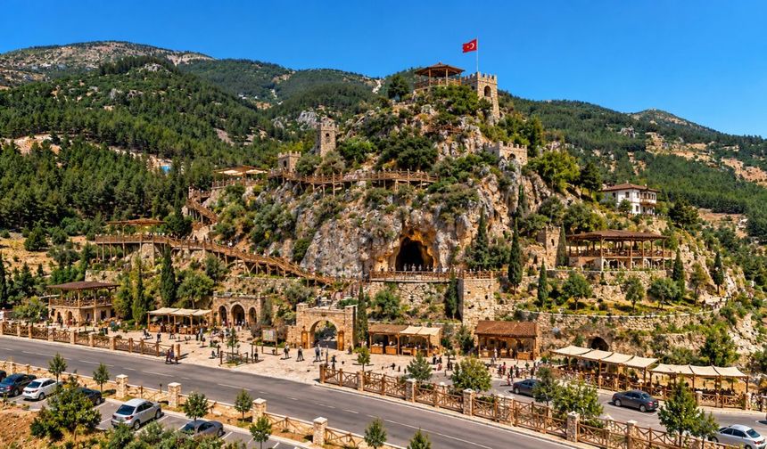 Yapay Zeka Cancık Mağarası’nın Turizm Potansiyelini Ortaya Koydu