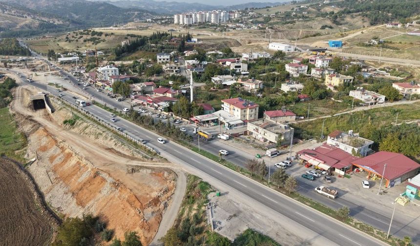 Kılavuzlu yolundaki kaçak çıkmalar yıkılacak