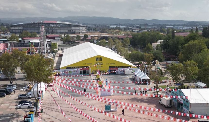 Kahramanmaraş Kitap Fuarı'na Ziyaretçilerden Tam Not