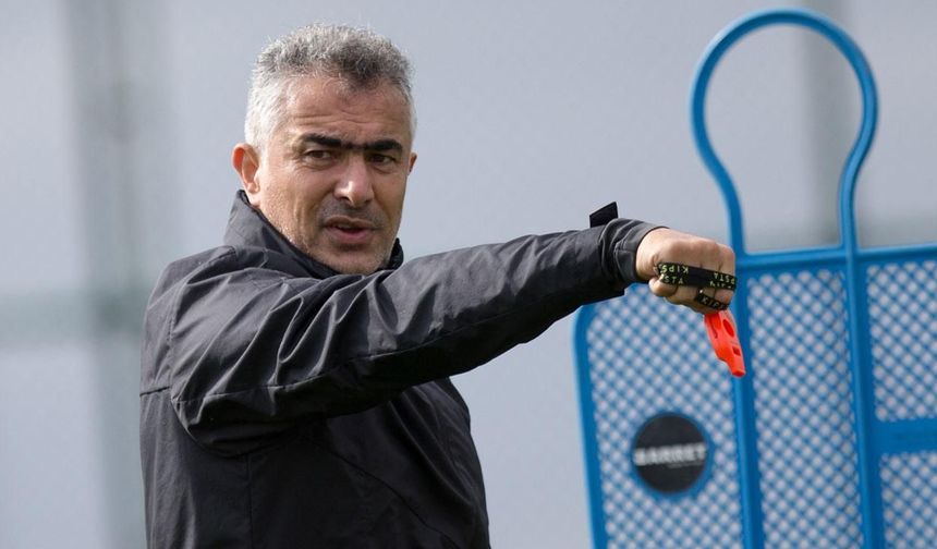 İstiklalspor’un Yeni Teknik Direktörü Mehmet Altıparmak Oldu