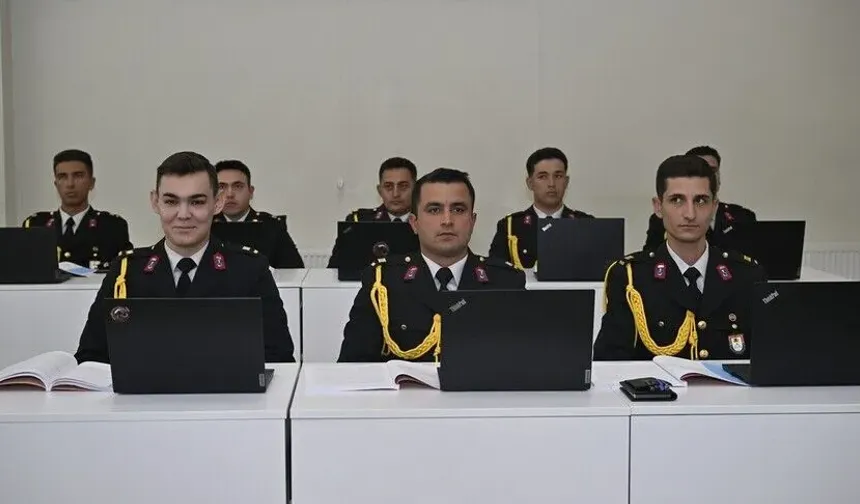 Kahramanmaraş’ta Hukuk Fakültesi Mezunlarına Jandarma Subaylığı Fırsatı
