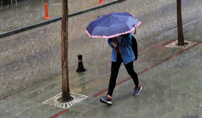 Kahramanmaraş’ta Güneşli Hava Yerini Gök Gürültülü Sağanağa Bırakıyor