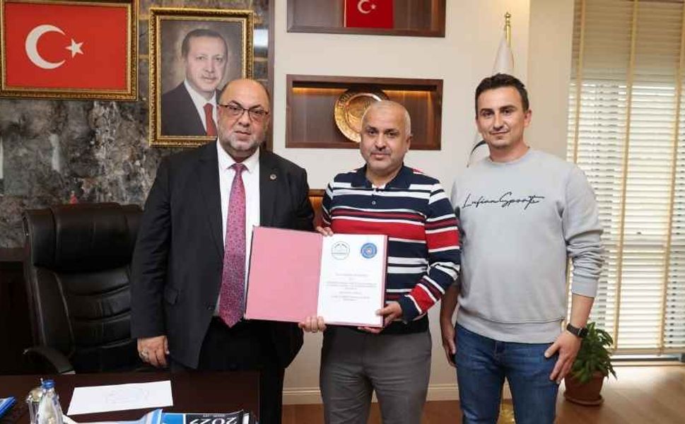 Dulkadiroğlu’nda Gençlerin Emeğiyle Şehir Güzelleşiyor