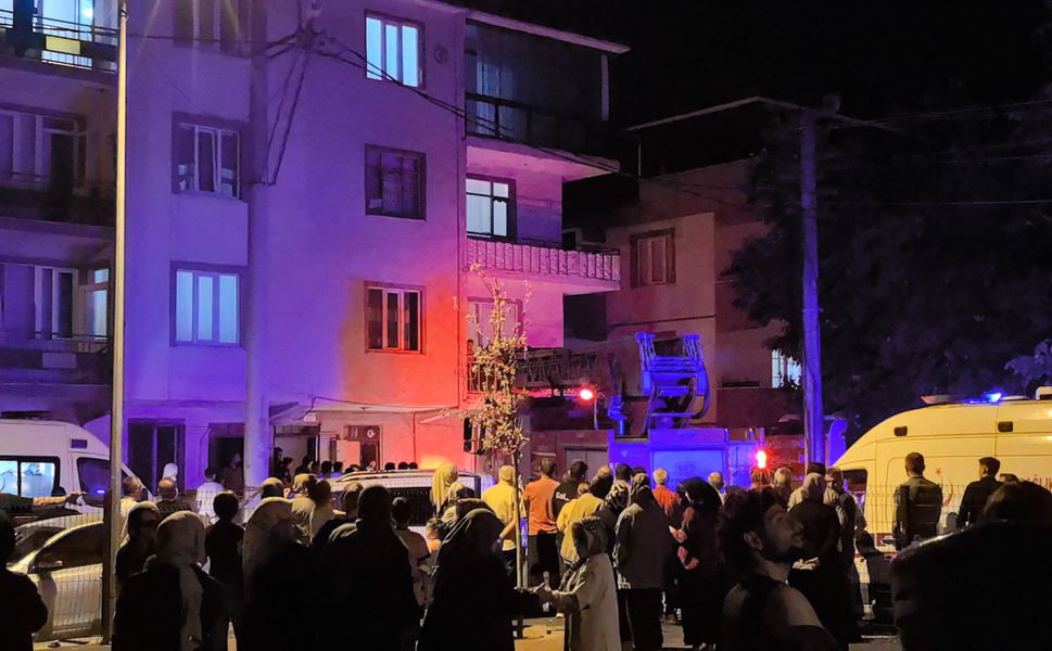 Eşini ö*dürdü ardından i*tihar etti