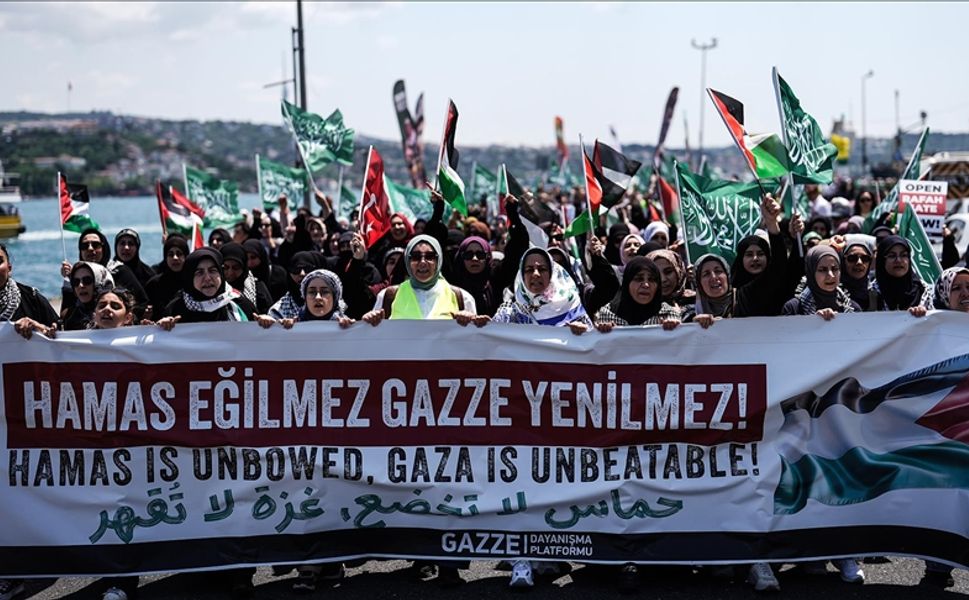 "Küresel Gazze Yürüyüşü" İstanbul'da düzenlendi