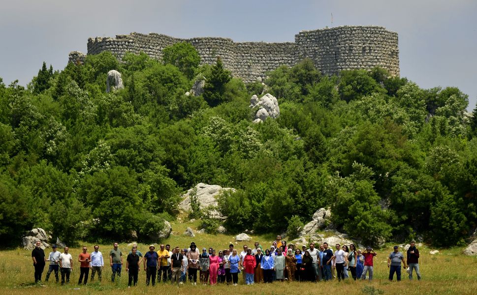 Öğretmenler Andırın Kaleler Bölgesinde Doğa Yürüyüşü Gerçekleştirdi