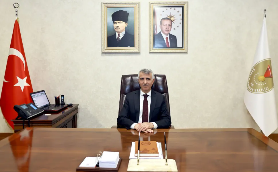 Vali Mükerrem Ünlüer’in 12 Şubat Kurtuluş Günü Mesajı