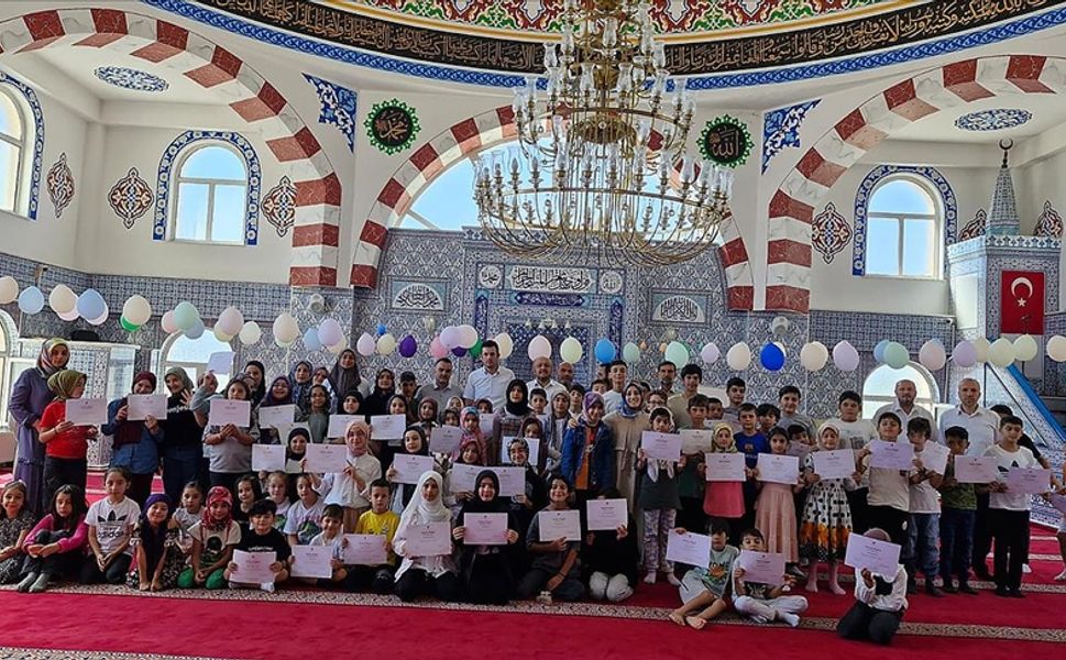 Yaz Kur'an kursları sona erdi