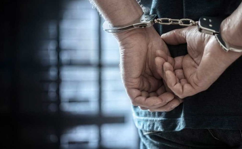 Elbistan'da yasaklı madde operasyonunda yakalanan 3 zanlı tutuklandı