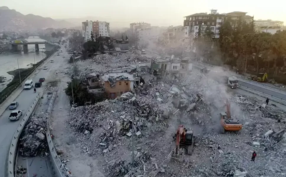 125 yılda büyüklüğü 6 ve üzeri 111 deprem